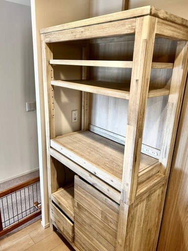 unico.MANOAシリーズ食器棚