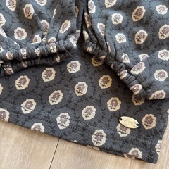 tete a tete　100の画像