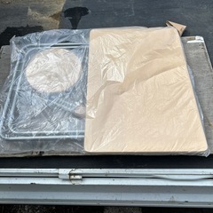 折りたたみ机
の画像