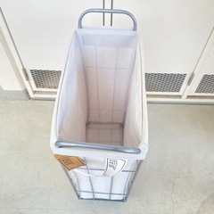 キャスター付き 収納の画像