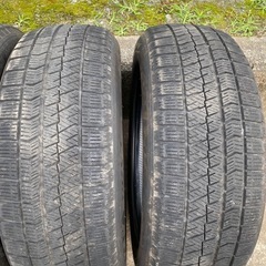 スタッドレス　BRIDGESTONE 195 60 16 タイヤ の画像