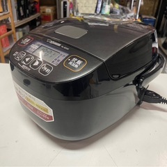 ZOJIRUSHI　象印　マイコン炊飯ジャー　NL-BD05　2022年製　0.54L　3合炊き　ブラック　豪熱沸とう　黒厚釜　稼働確認済　中古　③の画像