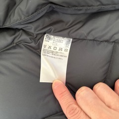 adidasロングダウンの画像