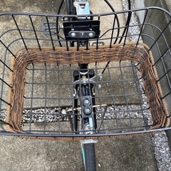 お取引中　自転車　26インチ　6段変速　マリクレール　定価40,000　ママチャリ　通学　籐カゴの画像