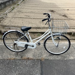 26インチ　ママチャリ自転車　オートライトの画像