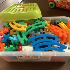 子供おもちゃ　ブロック　4点の画像