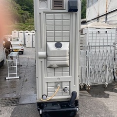 仮設トイレ　簡易洋式　中古清掃済み　の画像