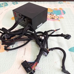 玄人志向 KRPW-PS700W(ジャンク)の画像