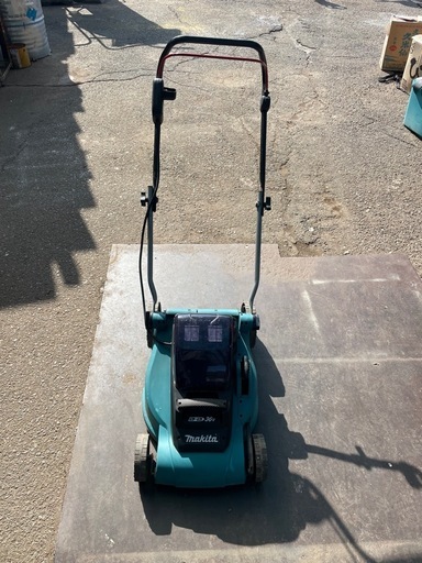 マキタ　草刈り機