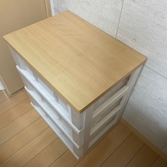 ニトリクロゼット収納の画像