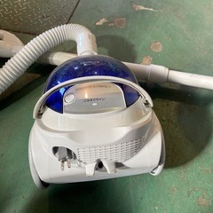 HITACHI  床移動式 掃除機の画像