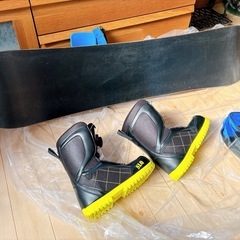 子どもスノーボードセットの画像