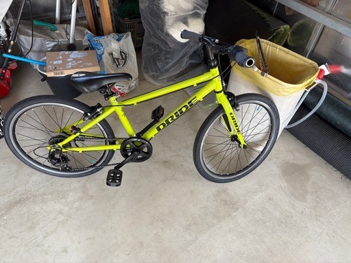 子供　自転車　22インチ