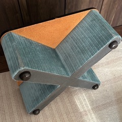 テーブル 70cm x 70cm x 32cmの画像