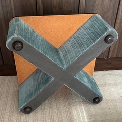 テーブル 70cm x 70cm x 32cmの画像