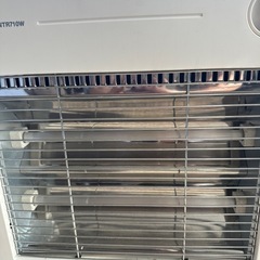 NTR710W電気ストーブの画像