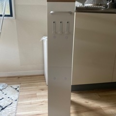 隙間収納！今日組み立てた新品ですの画像