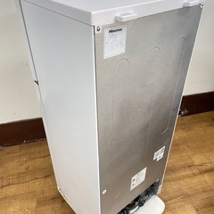 ★除菌済み★Hisense☆120L☆2ドア冷蔵庫☆右開き☆強化ガラス製棚☆【HR-B1201】冷凍冷蔵庫/動作確認済み/２ドア/学生/120L/単身用/新生活/大家族/一人暮らし/家電/電化製品/福岡市/糸島市/お買い替え対応/古い家電引取り処分可能/直接引取り/自社便配送可能 【JUN-PayPay】【クレジットカード･PayPay支払い可能】の画像