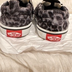 （お話し中）vans スニーカー　12.5の画像