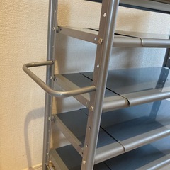 伸縮シューズラックの画像