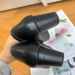 JELLY BEANS ブラックリボンパンプス スカーフ　ローファーパンプスの画像