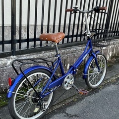 ＜整備済・美品車＞ミラノ・20インチ折りたたみ自転車・LEDオートライト・シマノ外装6段変速 ブルーの画像