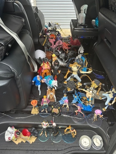 ワンピースフィギアPOPあり、ワンピースショップ品4マン相当