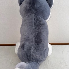 でっかい犬のぬいぐるみの画像