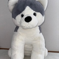 でっかい犬のぬいぐるみの画像