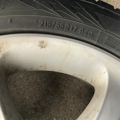 スタッドレスタイヤ　24年秋購入　215/55R17 トランパスTX 中古2千km未満　TOYOの画像