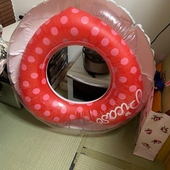 浮き輪ハート大人用の画像