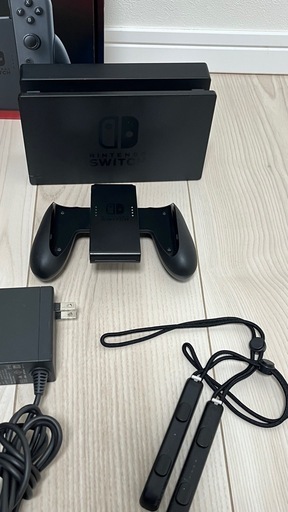 【美品】ニンテンドーSwitch本体(箱あり)Proコン+SDカード+専用ポーチ+モンハンRISE