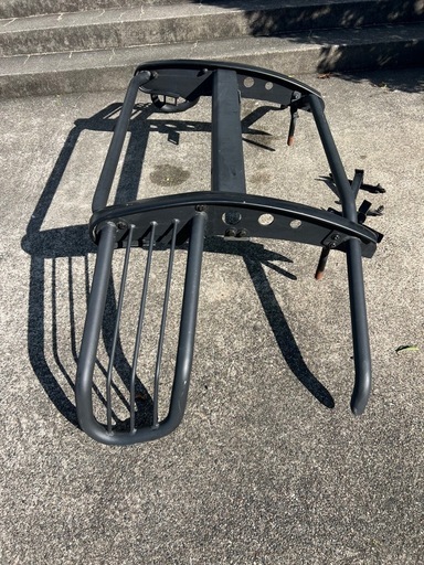 ハイエース200系グリルガード