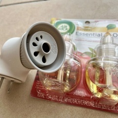 Airwick  アメリカ　プラグ式芳香剤　アップルシナモンの画像