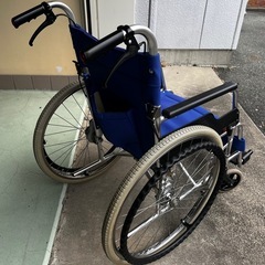 美品★車椅子 車イス 折り畳み 自走式　介護用品 看護補助の画像