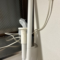 とても長い突っ張り棒の画像