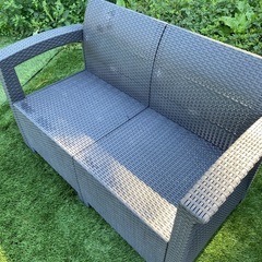 【お庭や屋外でのんびり】ガーデンソファの画像