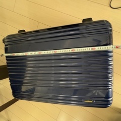 BERMAS スーツケース　MかLサイズの画像
