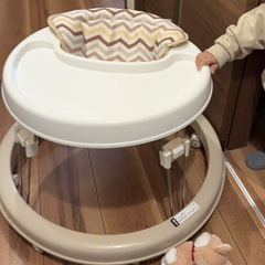 歩行器の画像