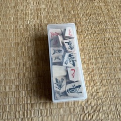 将棋盤と将棋のコマの画像