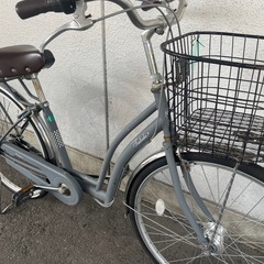 １０J27　ホームサイクル２６サイズ　３段変速オートライト付き　自転車専門店の中古車です★　【消費税込み・防犯登録６００円込み】の画像