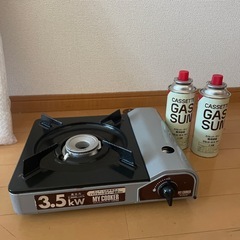 【再募集】卓上コンロ　動作確認済み　新品ガス2本お付けしますの画像