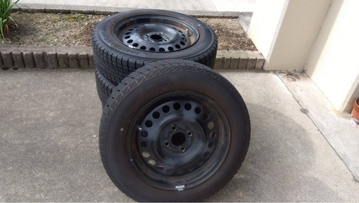 ヨコハマ 175/65/R15  ホイール付き(スチール)  スタッドレス4本