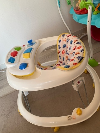 ジャンパルー、歩行器、バンボ（テーブル、ベルト、収納袋）付き、バウンサー