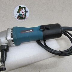 🌲【電動工具】入荷！ makita 二ブラ JN1601  鋼板 切断 【地域最大電動工具高価買取アールワン田川】の画像