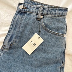 【タグ付き】evernavy andme カーブデニムパンツ Lサイズの画像