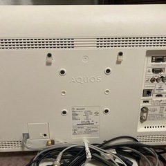 SHARP AQUOS 22インチテレビの画像