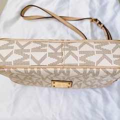 マイケルコース　ショルダーバッグ ホワイトの画像