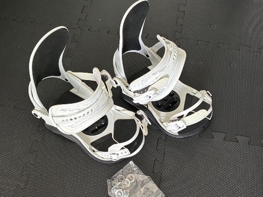 ⭐️【格安】ユニオンUNIONのウルトラUltra スノーボードのビンディング⭐️