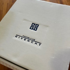 お皿の画像